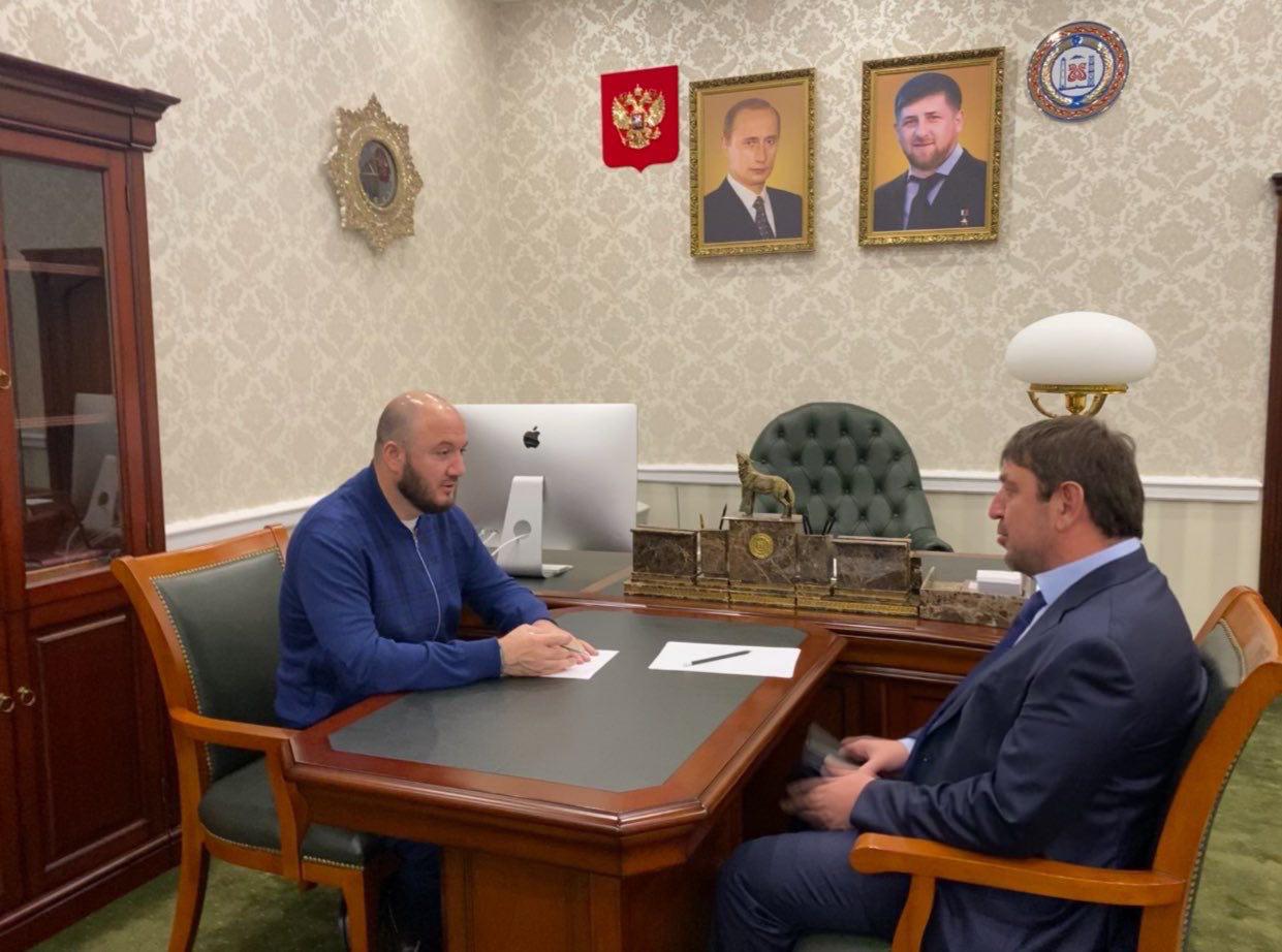  Денилбек Абдулазизов встретился с первым заместителем Председателя Правительства ЧР Исой Тумхаджиевым 
